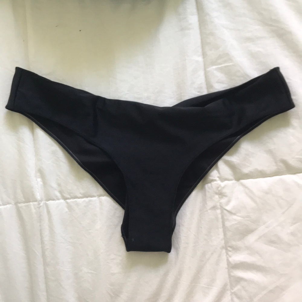 Ripcurl scrunchie butt bottoms
